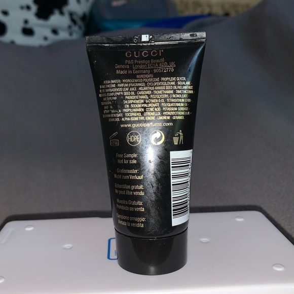Gucci Guilty Perfumed Body Lotion - Picture 2 of 2